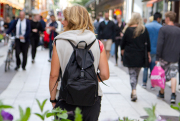 Grönsminkad skatt på plastpåsar hjälper inte miljön